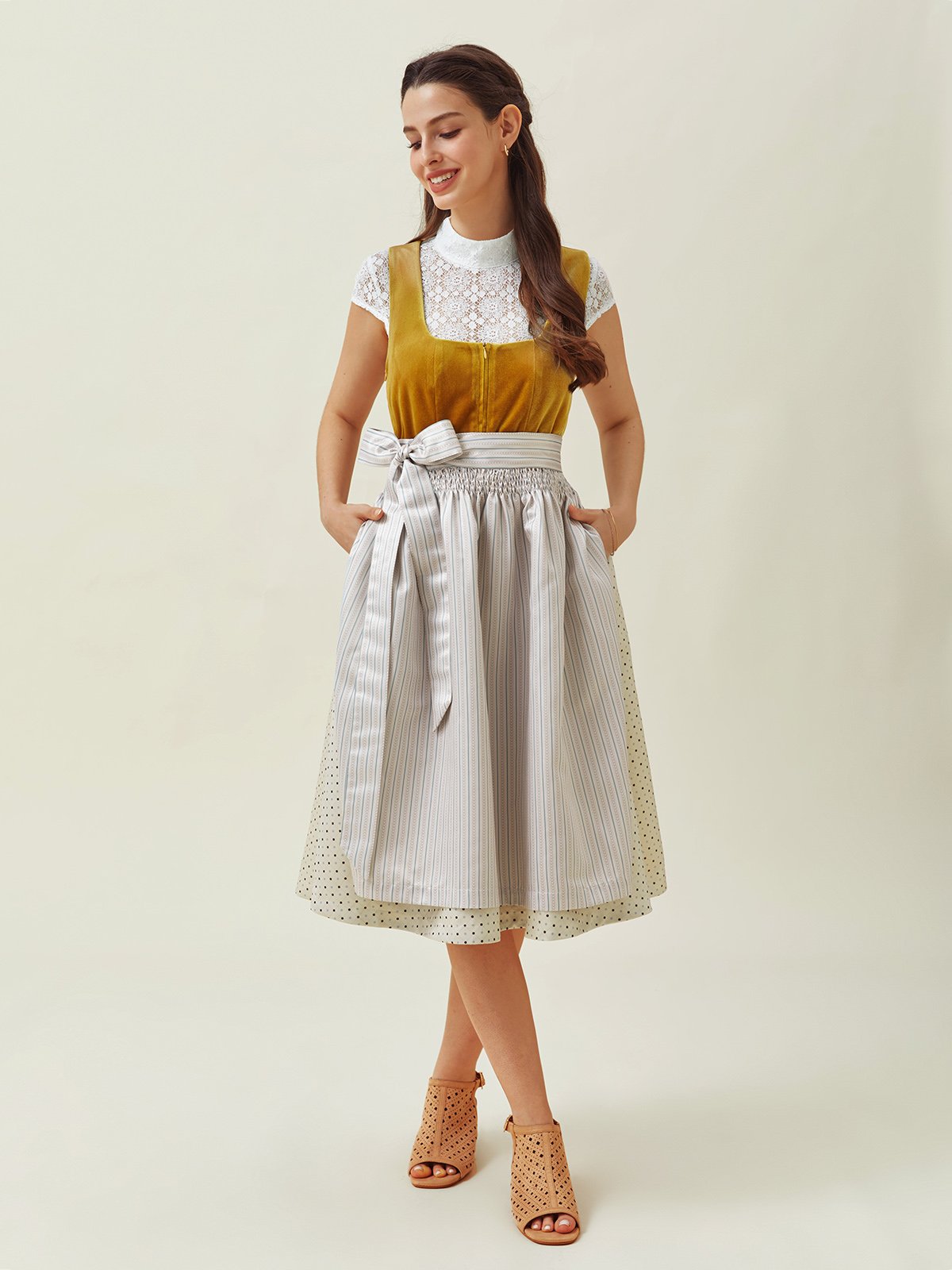 Elegant V-Ausschnitt Samt Flügelärmel Dirndl Kleid drei St.