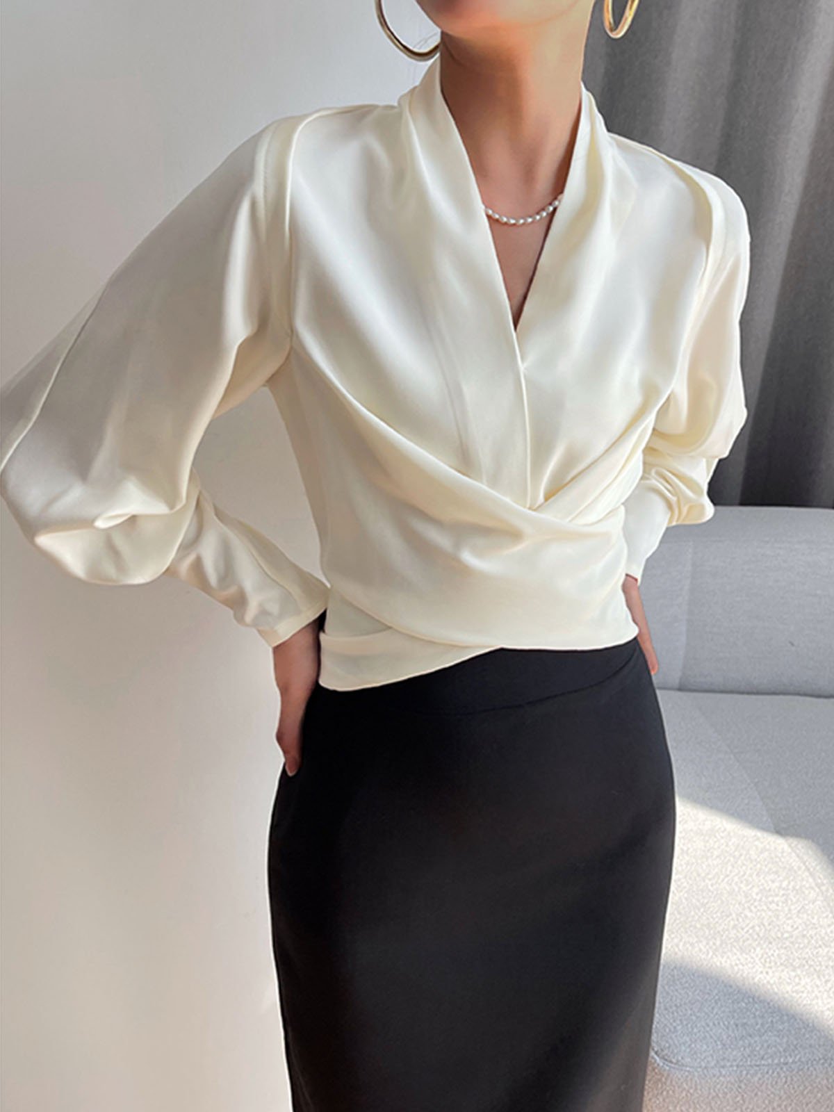 Unifarben V-Ausschnitt Regelmäßige Passform Elegant Bluse