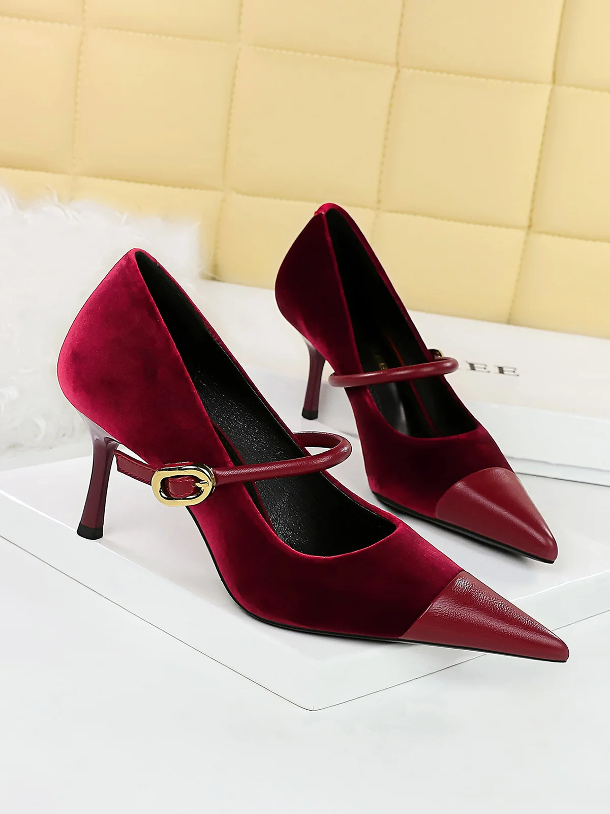 Elegant Samt Paneeliert Verstellbare Schnalle Mary Jane Pumps