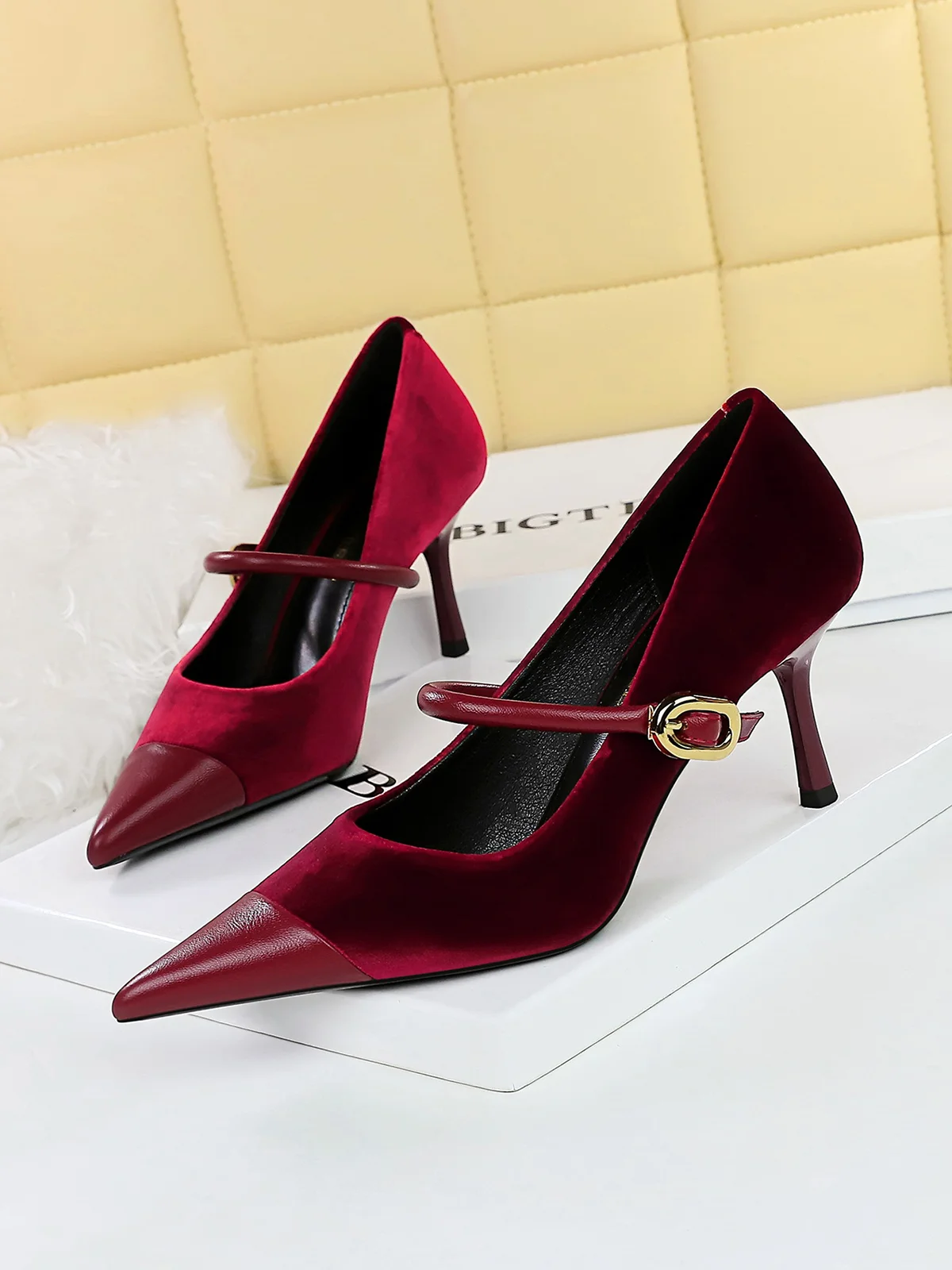 Elegant Samt Paneeliert Verstellbare Schnalle Mary Jane Pumps