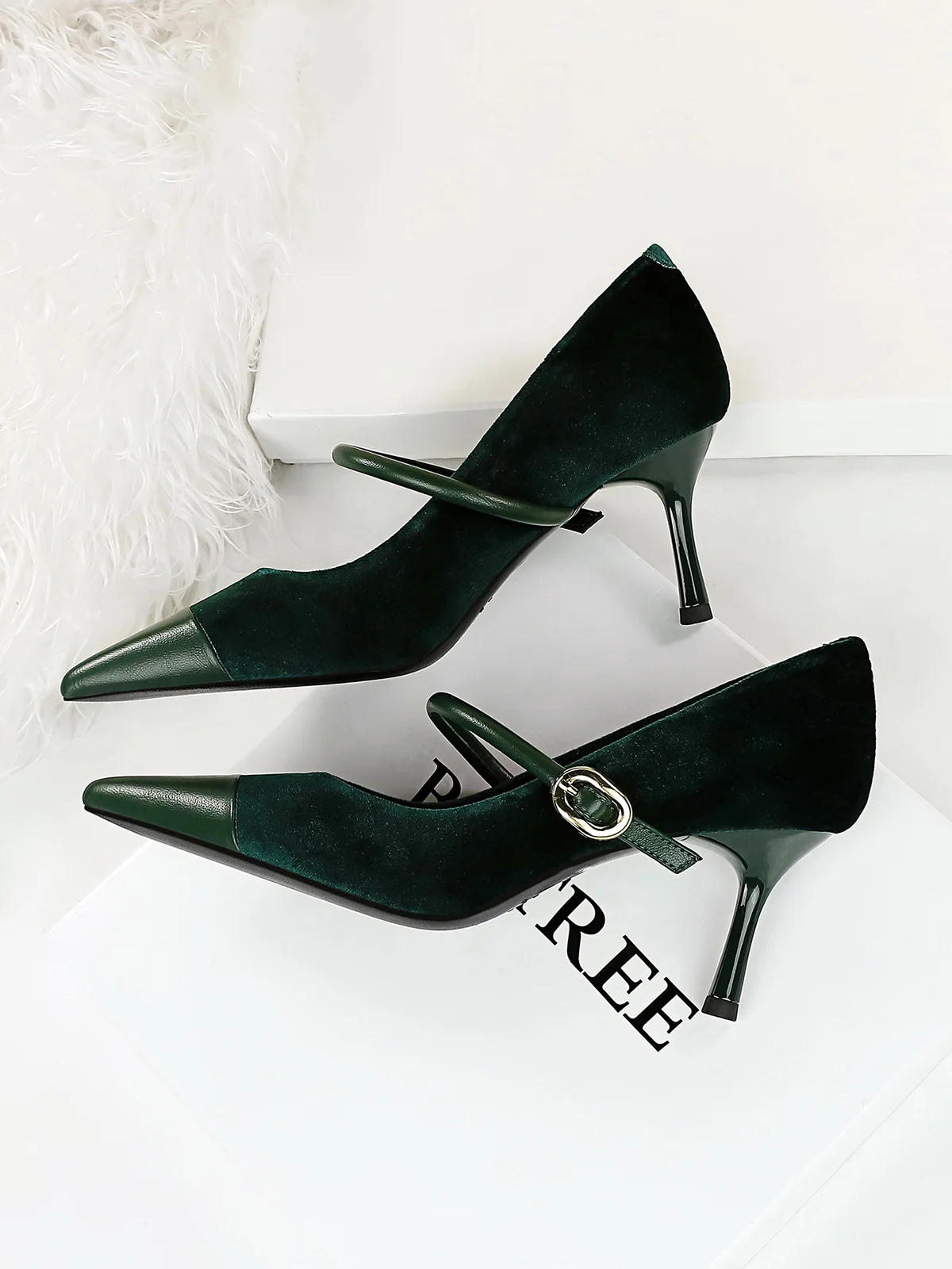 Elegant Samt Paneeliert Verstellbare Schnalle Mary Jane Pumps