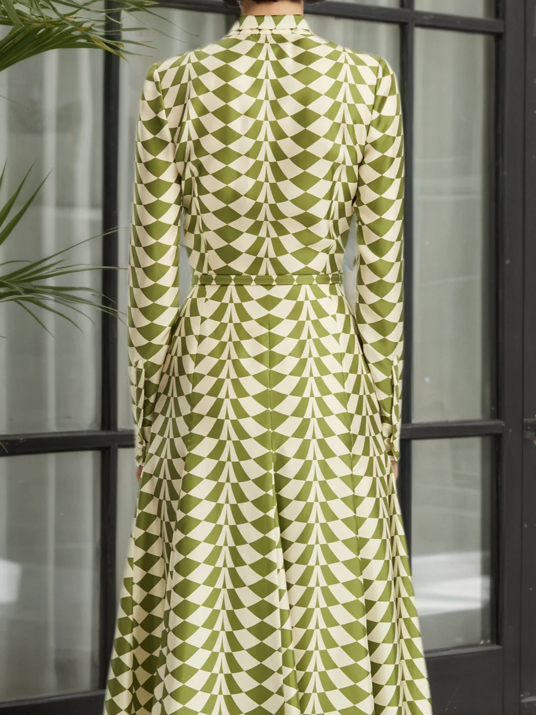 Elegant Geometrisch Mock Neck Midikleid