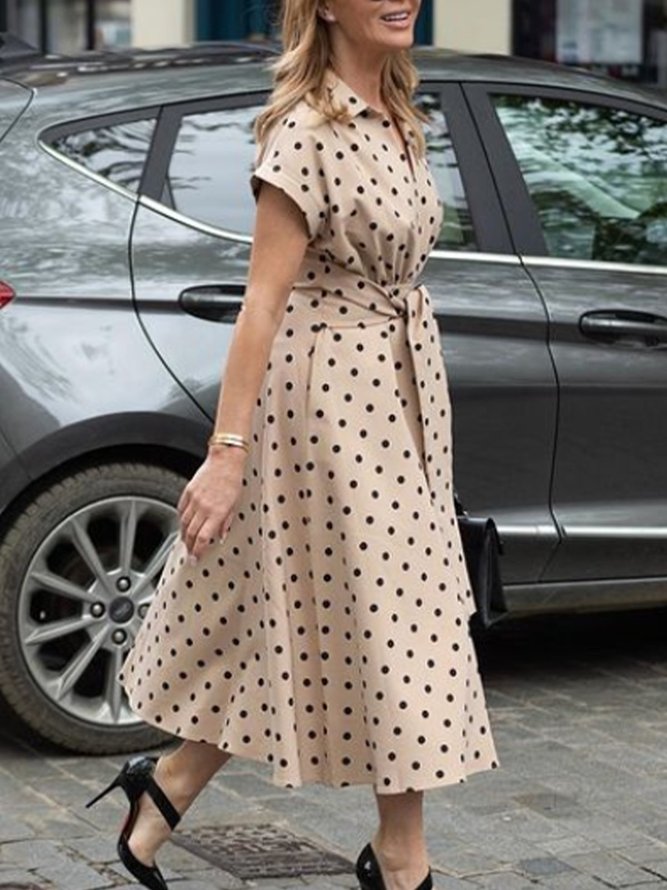Hemdkragen Polka Dots Kleid mit Kurzarm