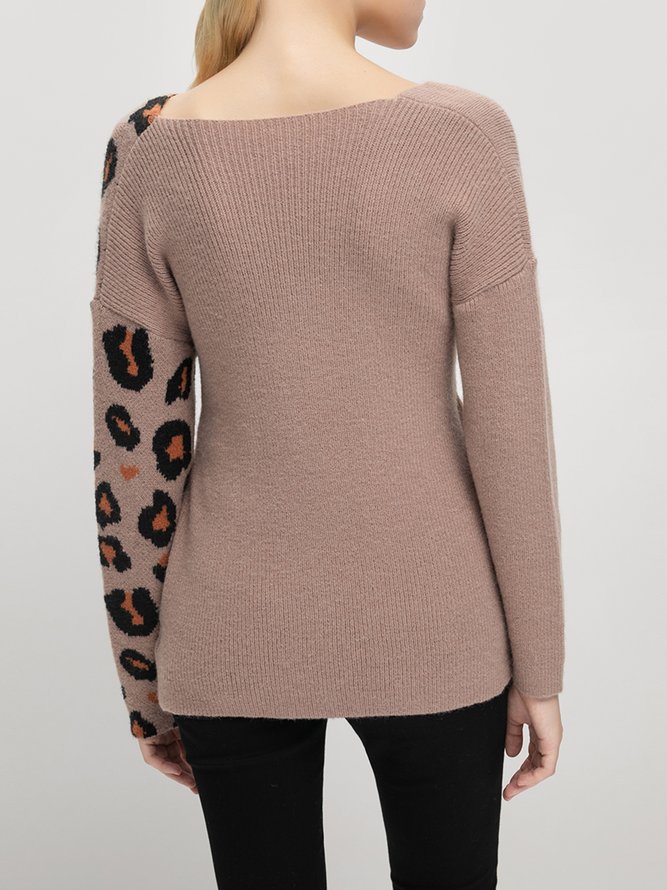 V-Ausschnitt Pullover mit  Leopard Print